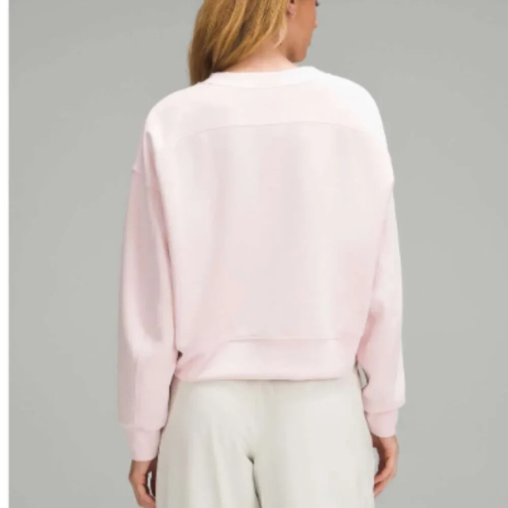 LULULEMON Perfectly Oversized Cropped Crew Softstreme Sweatshirt Pink Size 14